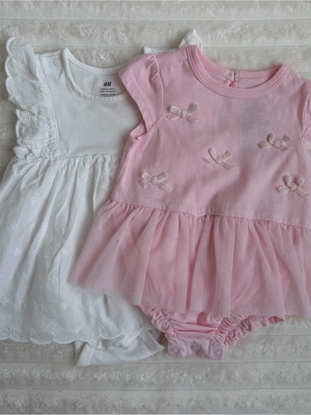 H&M White and First Impression Baby Tulle Bow Bodysuit Dress Set 2-4 months